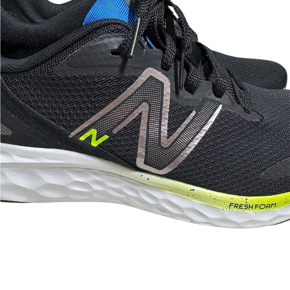 New Balance Men's Fresh Foam Arishi V4 Running Shoe 9.5 - Picture 2 of 6